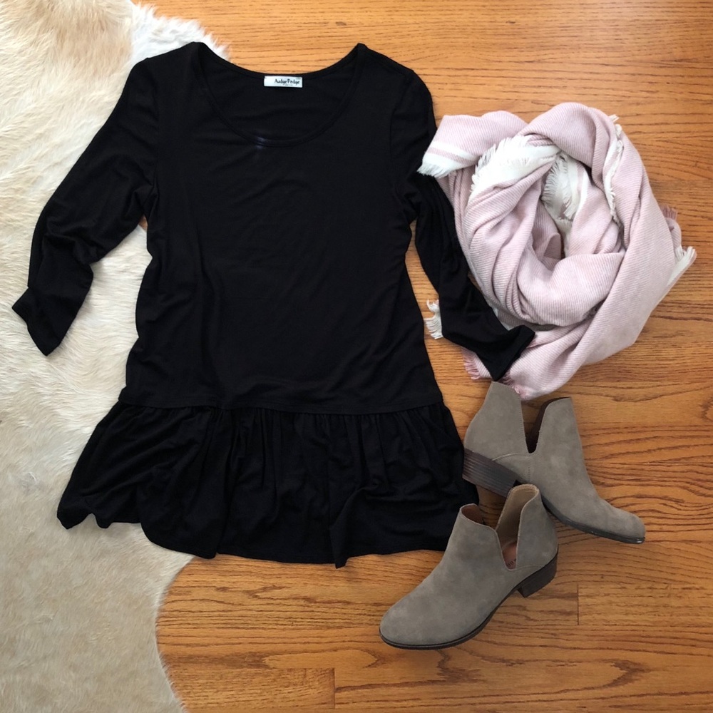 Black 3/4 Sleeve Peplum Top